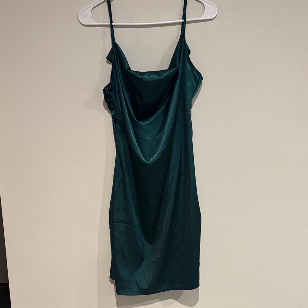 Amazon Women's Mini Dress - Elegant Green